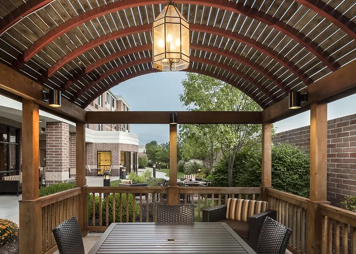 Courtyard By Marriott Columbia