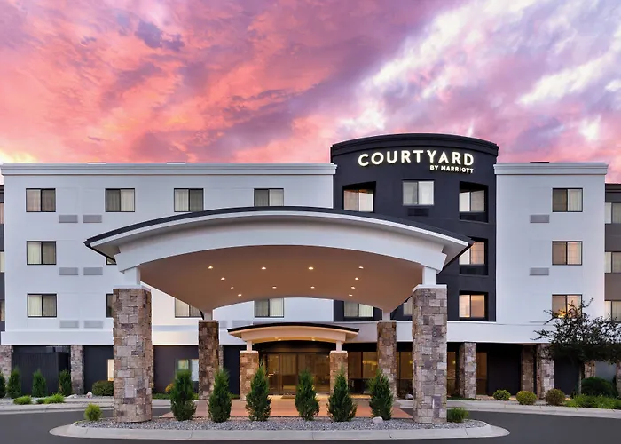 Courtyard Missoula Hotel