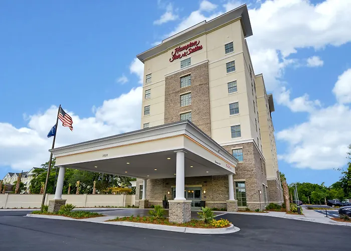 Hampton Inn & Suites Charleston Airport