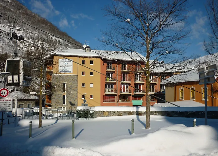 Résidence Néméa Les Grands Ax Ax-les-Thermes