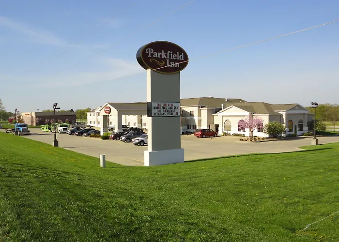 Clinton Hotels