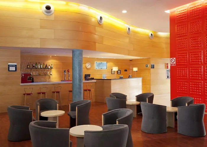 Holiday Inn Express Molins De Rei By Ihg