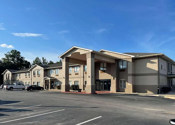 Country Inn & Suites By Radisson, Midway - Tallahassee West