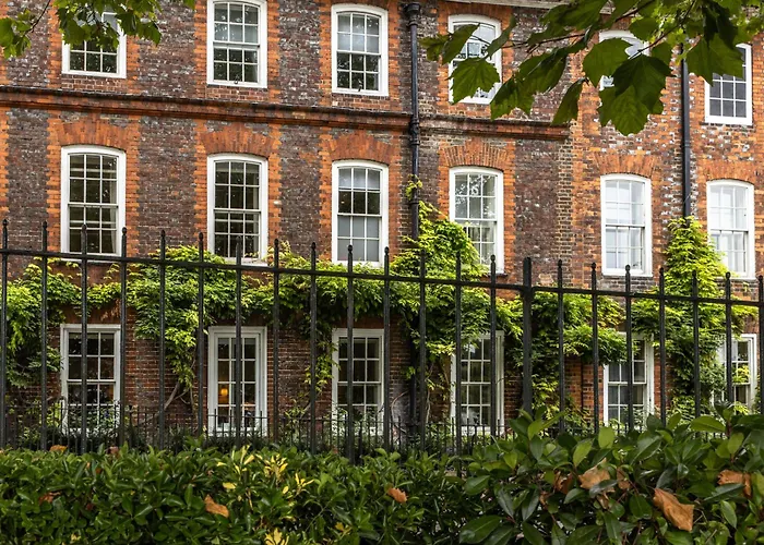 Luxury Hotels in Henley-on-Thames
