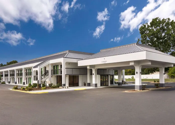 Quality Inn Emporia