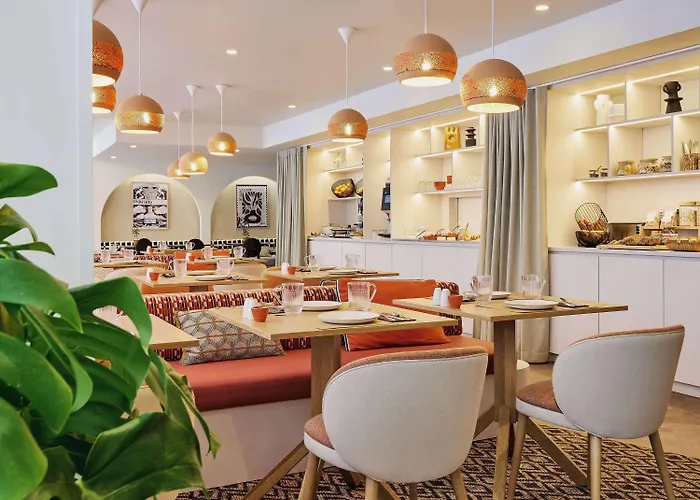 Mercure Saint Raphael Centre Plage