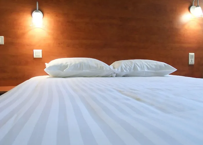 Adams Hotel