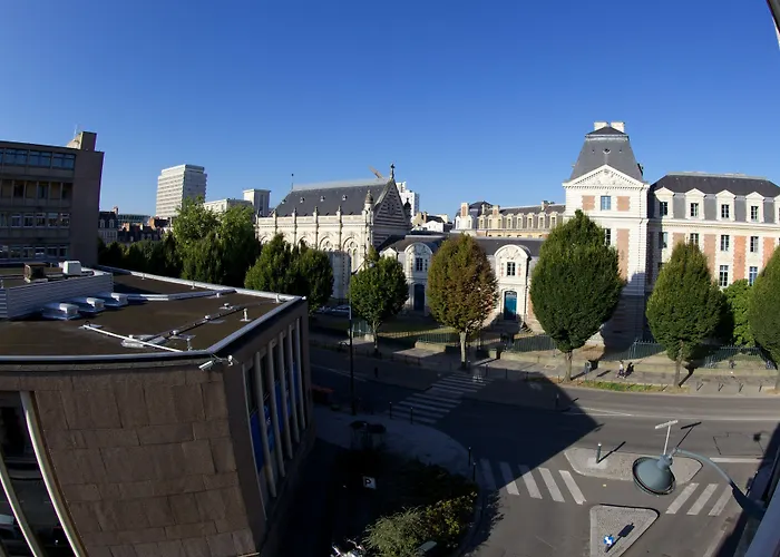 Garden Hotel Rennes Centre Gare