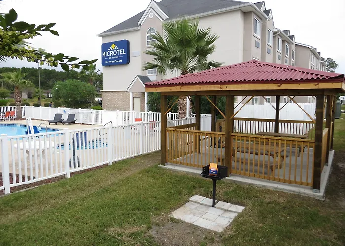 Kingsland Hotels