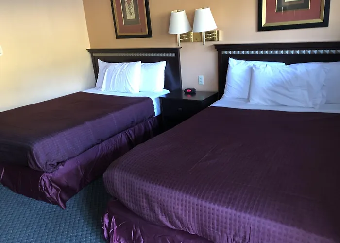Hometown Inn Athens