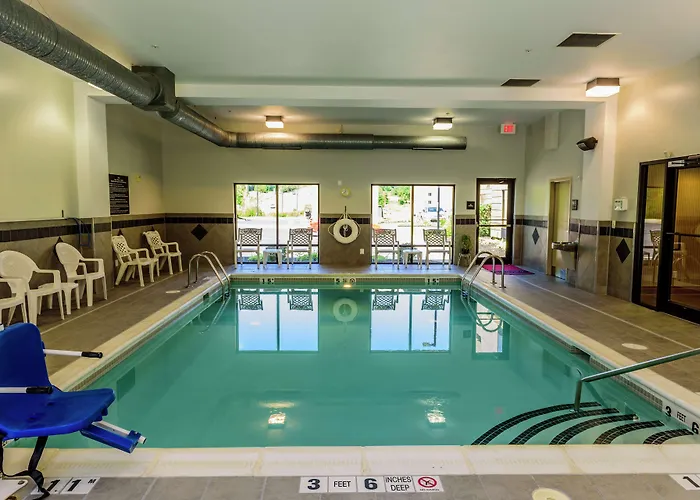 Hampton Inn And Suites Jamestown