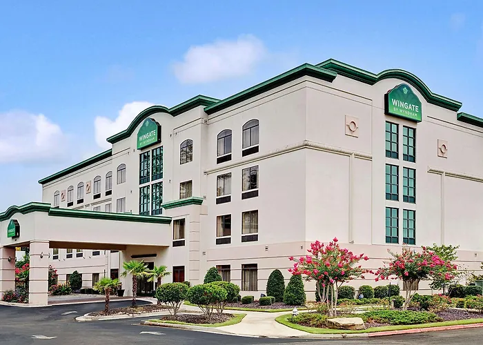 Wingate By Wyndham Atlanta Fairburn Hotel
