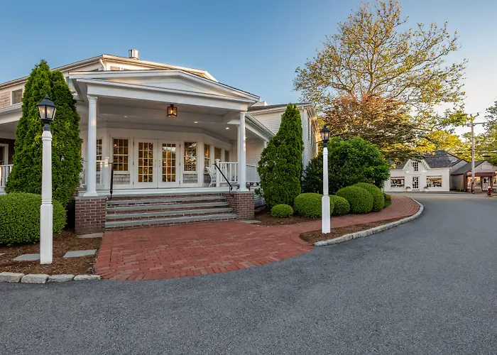 Luxury Hotels in Chatham