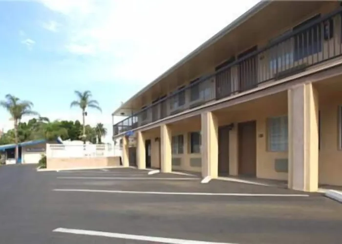 Raincross Hotel Riverside
