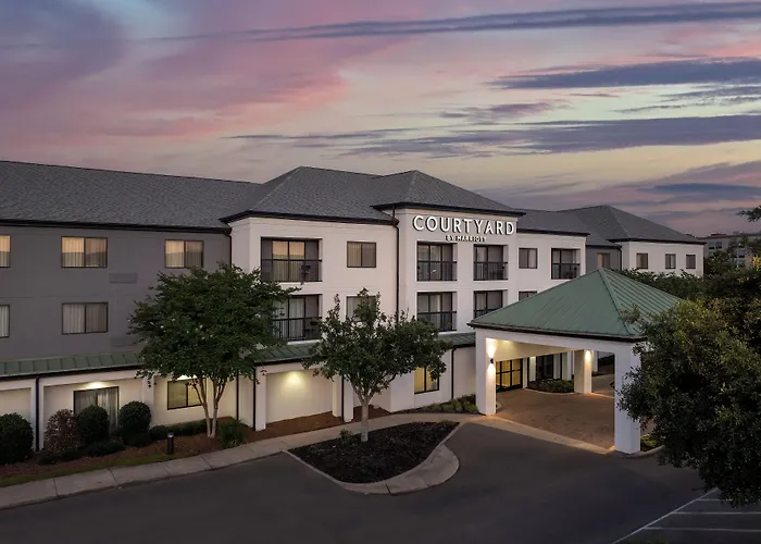 Courtyard By Marriott Hattiesburg