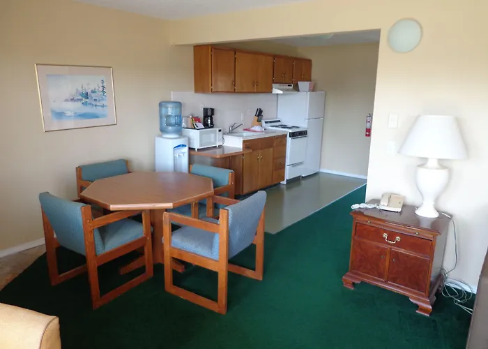 Ocean Shores Inn & Suites