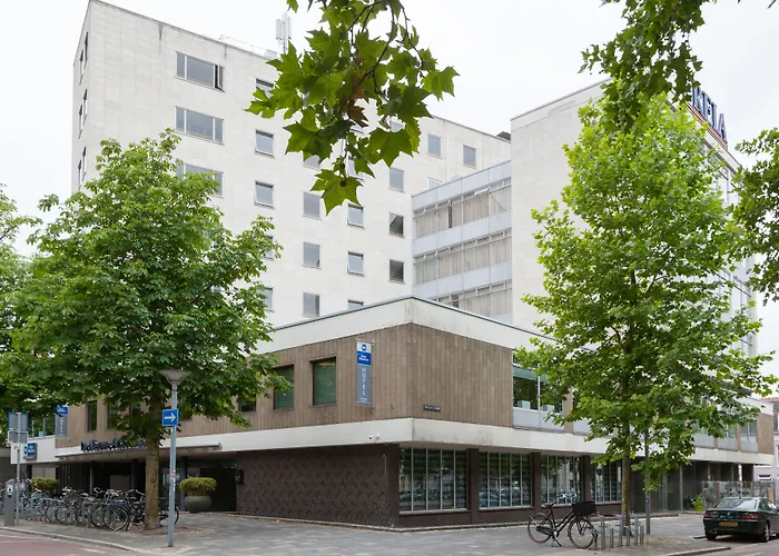 Flonk Hotel Groningen Centre, BW Signature Collection