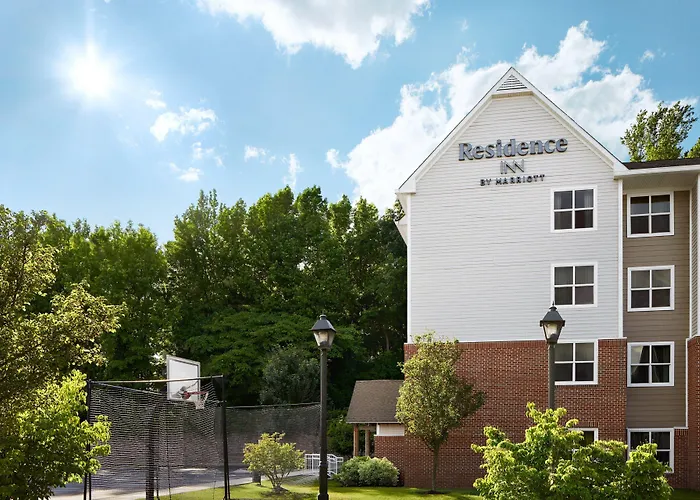 Langhorne Hotels