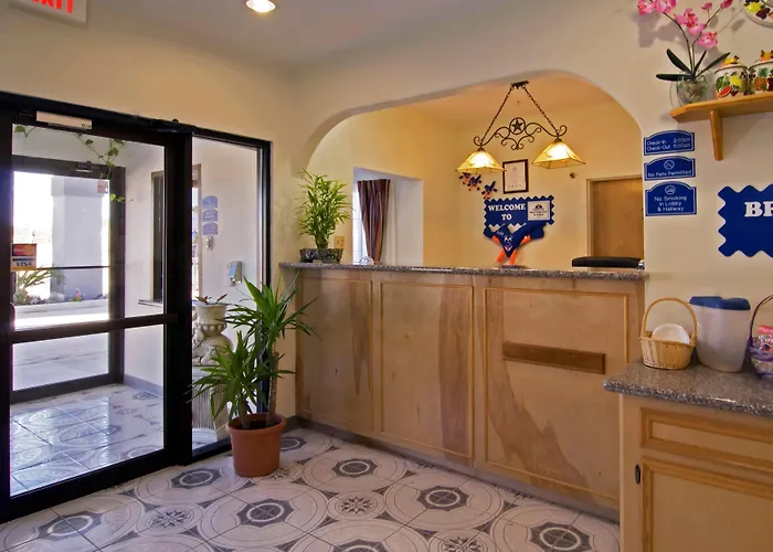 Americas Best Value Inn And Suites Bush International Airport