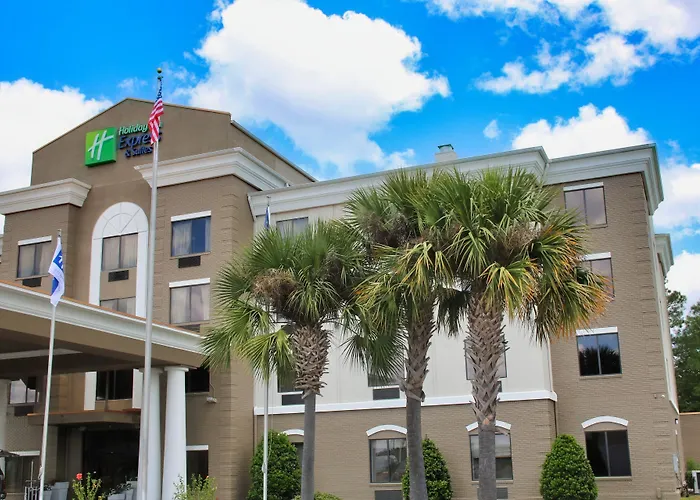 Holiday Inn Express By Ihg