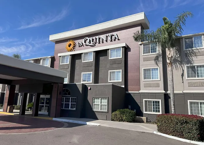 La Quinta By Wyndham Tulare