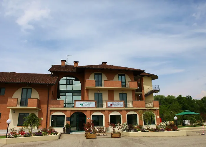 Candiolo Hotels
