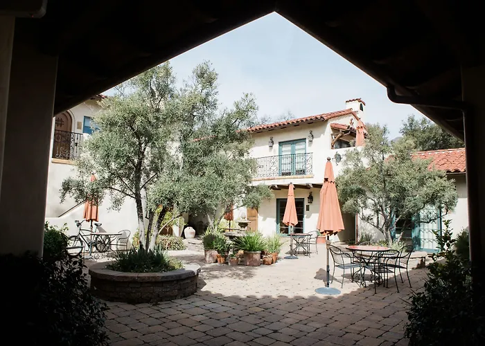 Su Nido Inn Ojai