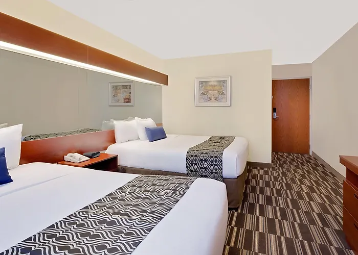 Microtel Inn & Suites By Wyndham Middletown