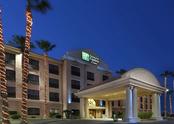 Winterhaven Hotels