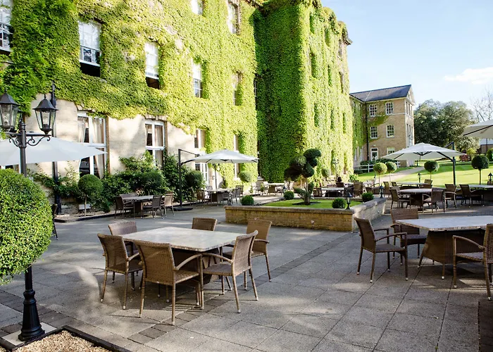 Old Windsor Hotels
