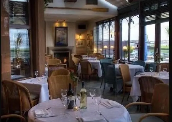 Ardrossan Hotels