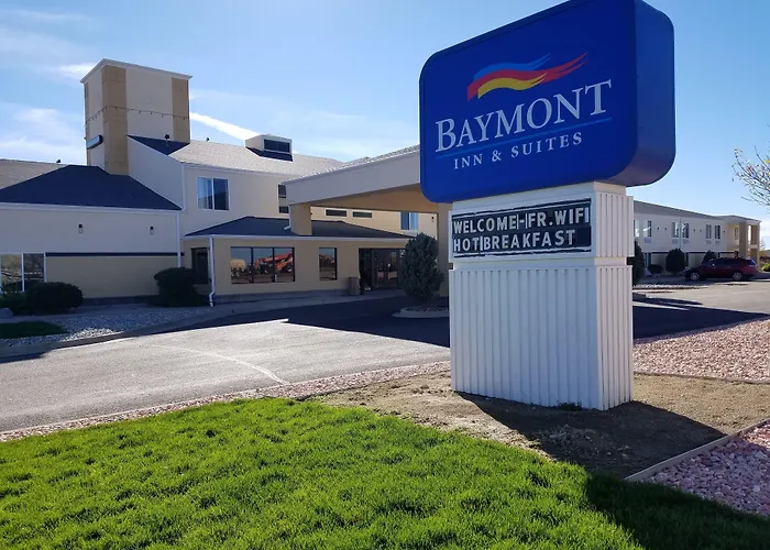 Baymont By Wyndham Limon Hotel