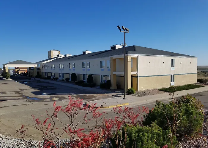 Baymont By Wyndham Limon Hotel