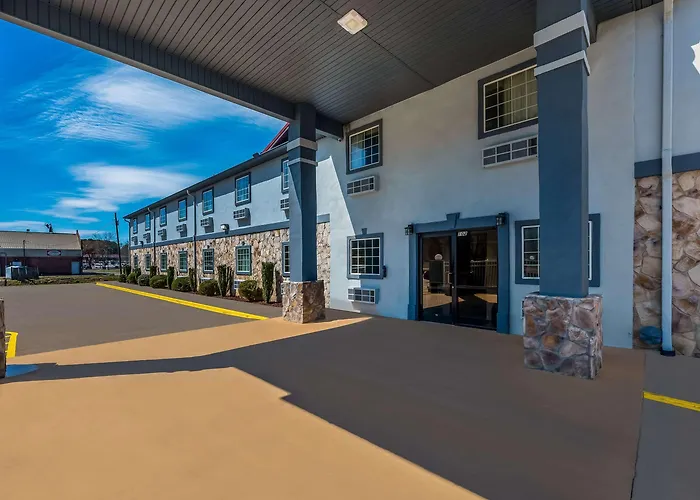 Fort Payne Hotels