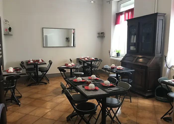 Au Royal Hotel Carcasona