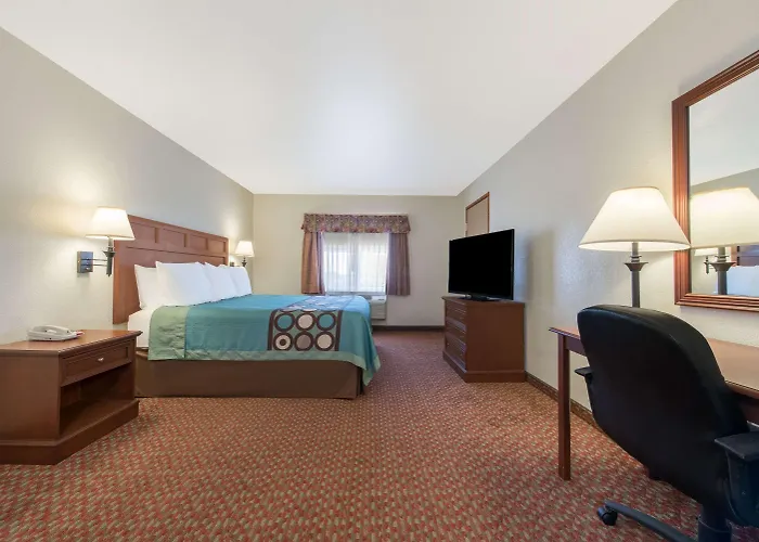 Super 8 By Wyndham Abilene South Hotel