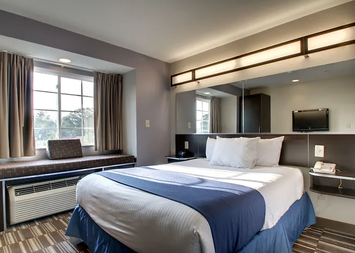 Microtel Inn & Suites By Wyndham Tuscaloosa
