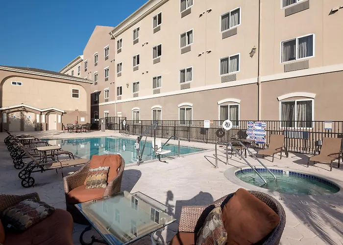 Hawthorne Hotels