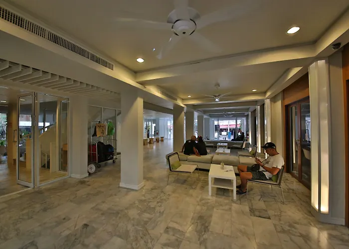 Sunshine Hotel & Residences