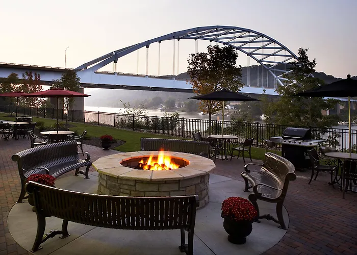 Fairfield Inn & Suites Pittsburgh Neville Island Robinson Township 