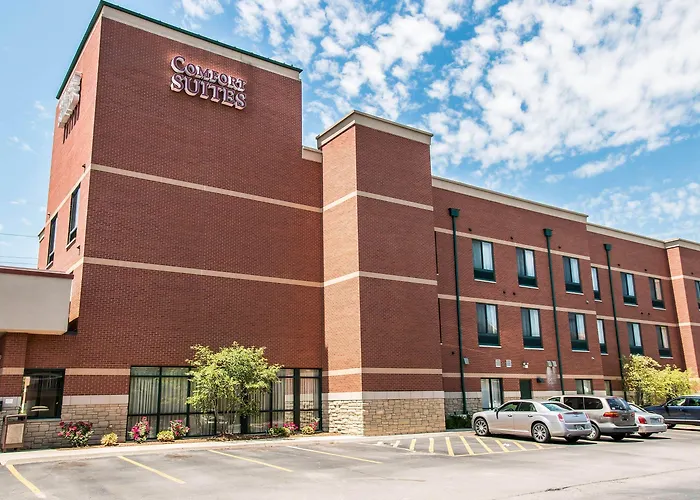 Comfort Suites Canton - Detroit