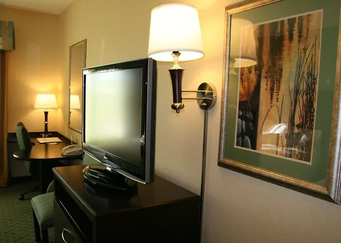 Brentwood Hotels