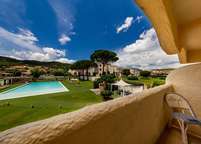 Hotels in Cannigione
