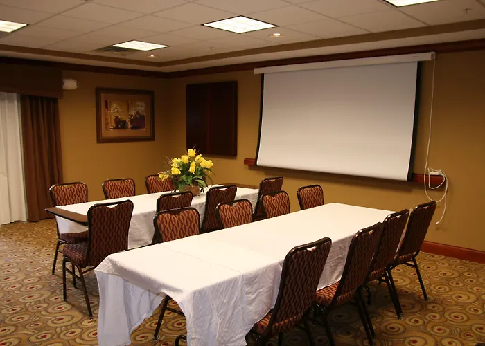 Goshen Hotels