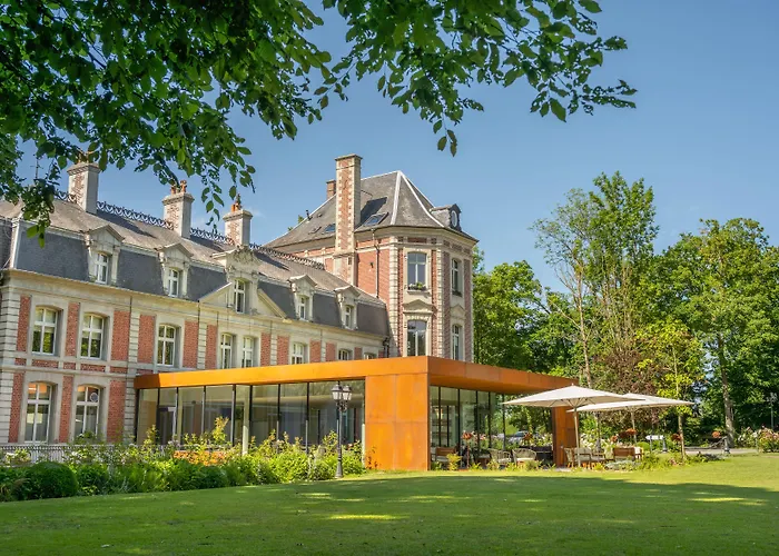 Hôtels à Busnes