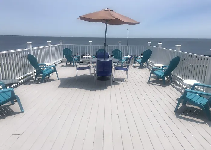 The Atlantic House Hotel Narragansett