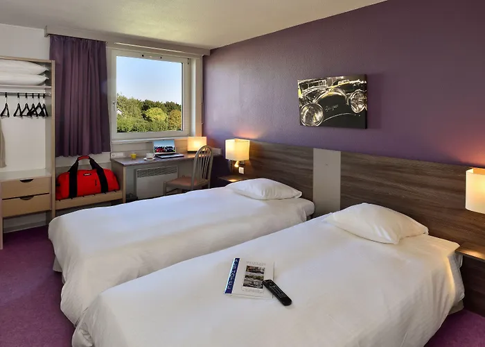 Ottmarsheim Hotels
