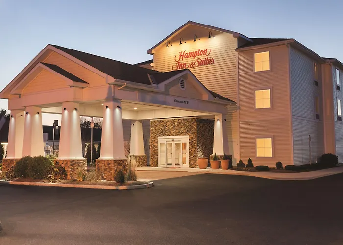 Hampton Inn & Suites Mystic