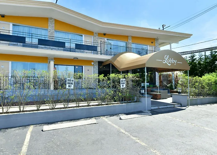 Freeport Hotels