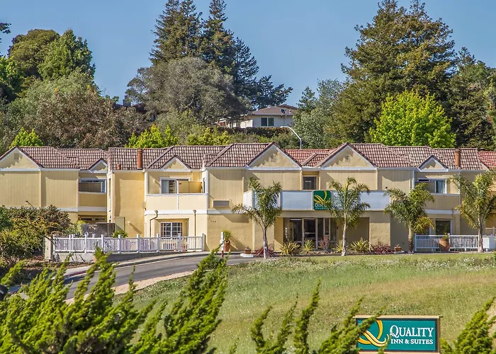 Quality Inn & Suites Capitola By The Sea